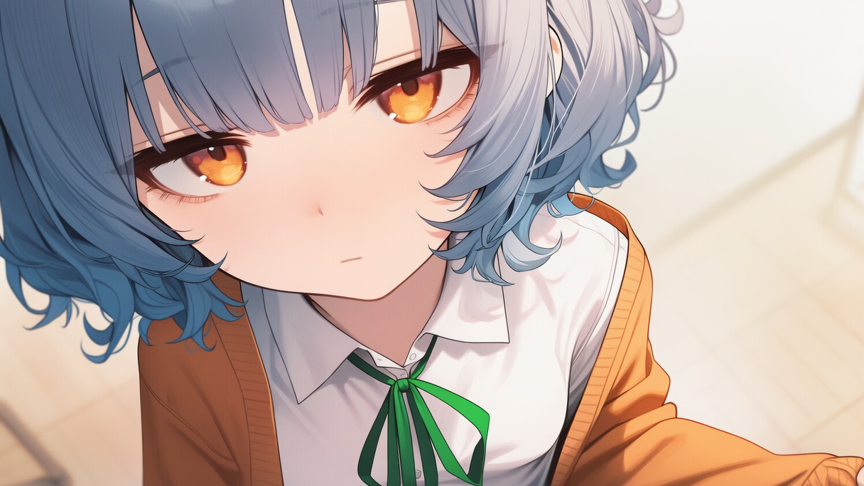 近づいて袖を引っ張る