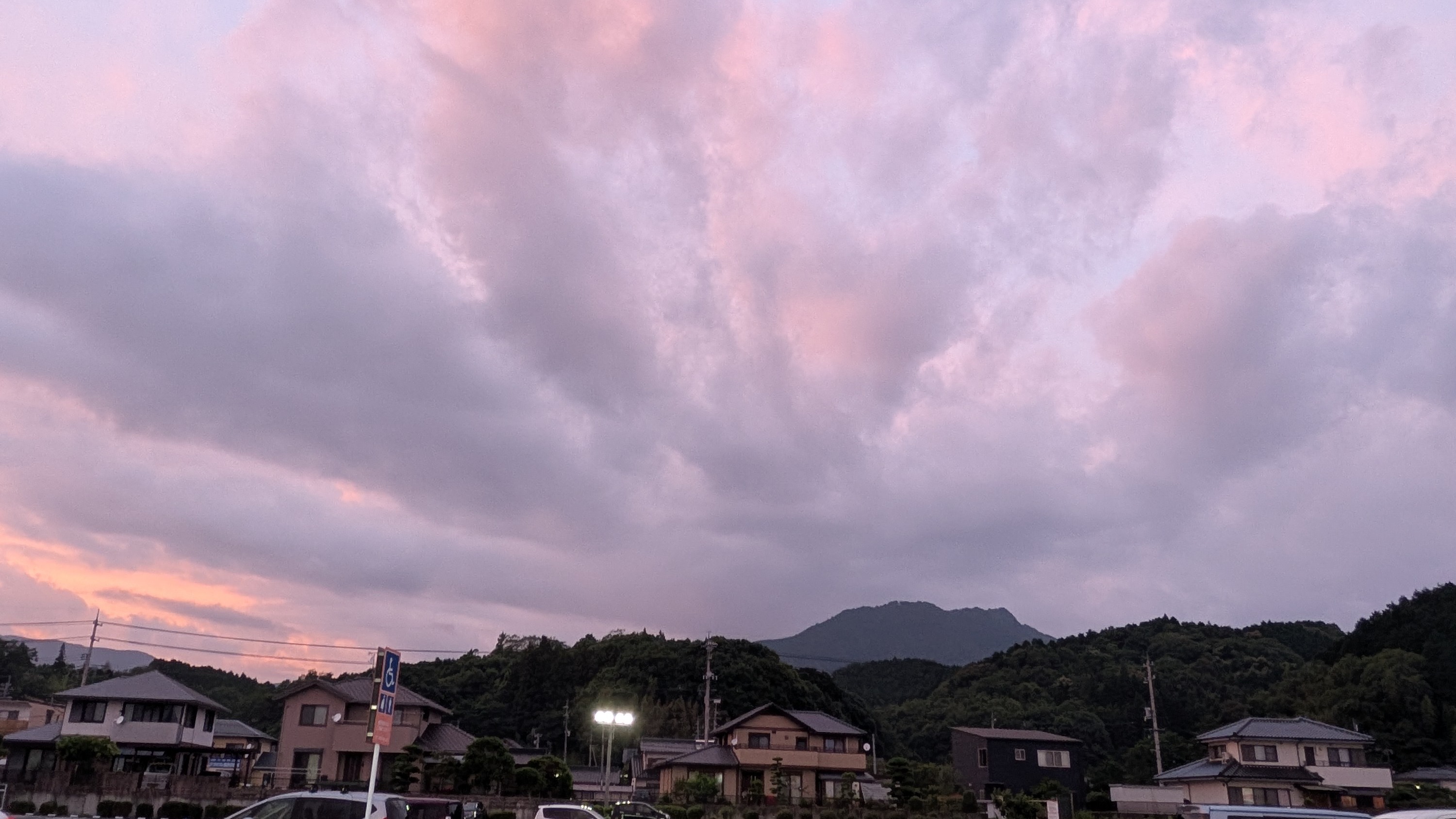 教室で二人きりで残る